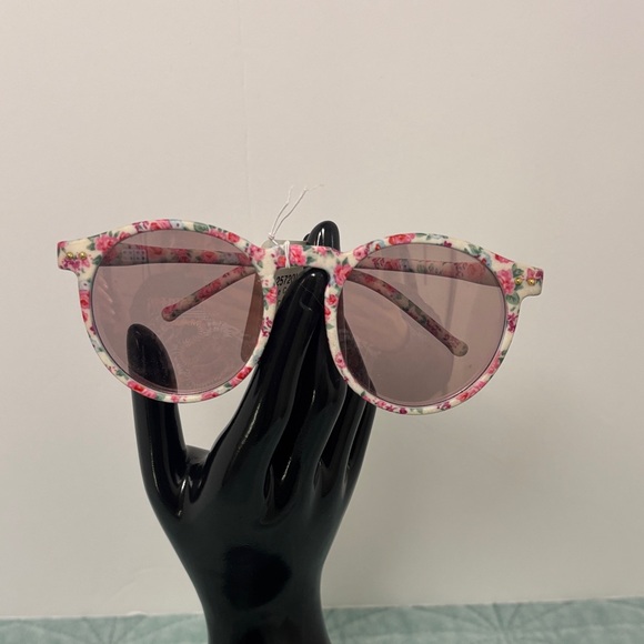 FGX International Accessories - Sunglasses 😎 Floral with Pink Lenses by: FGX International